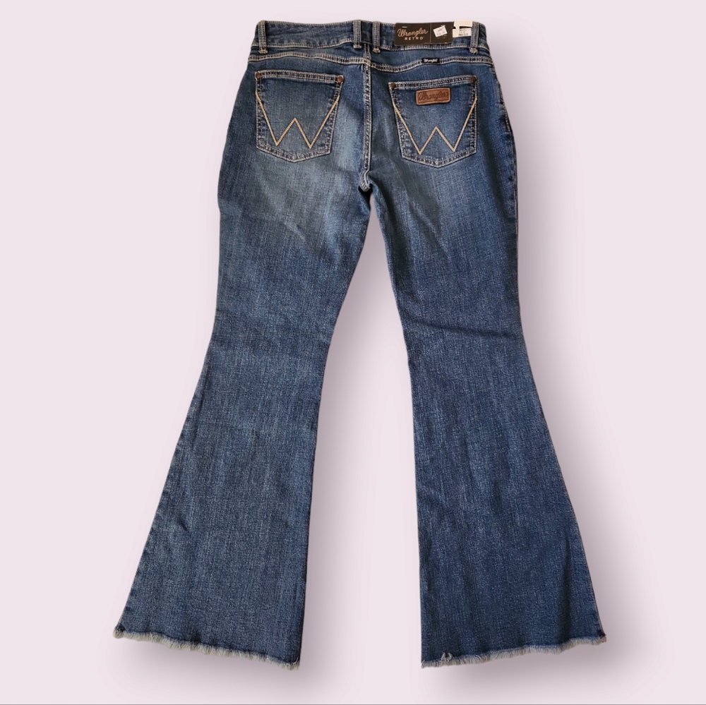 NWT Wrangler Retro Bootcut Flare Jeans Size 11 x 32
